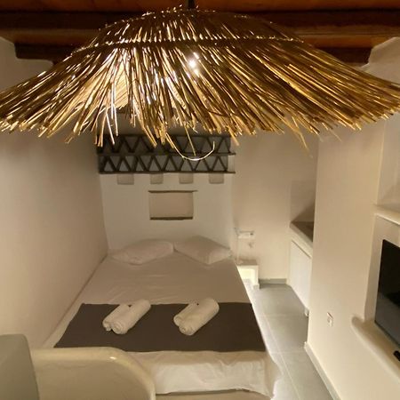 Iakovos' Luxury Penthouse Apartman Tínos Kültér fotó