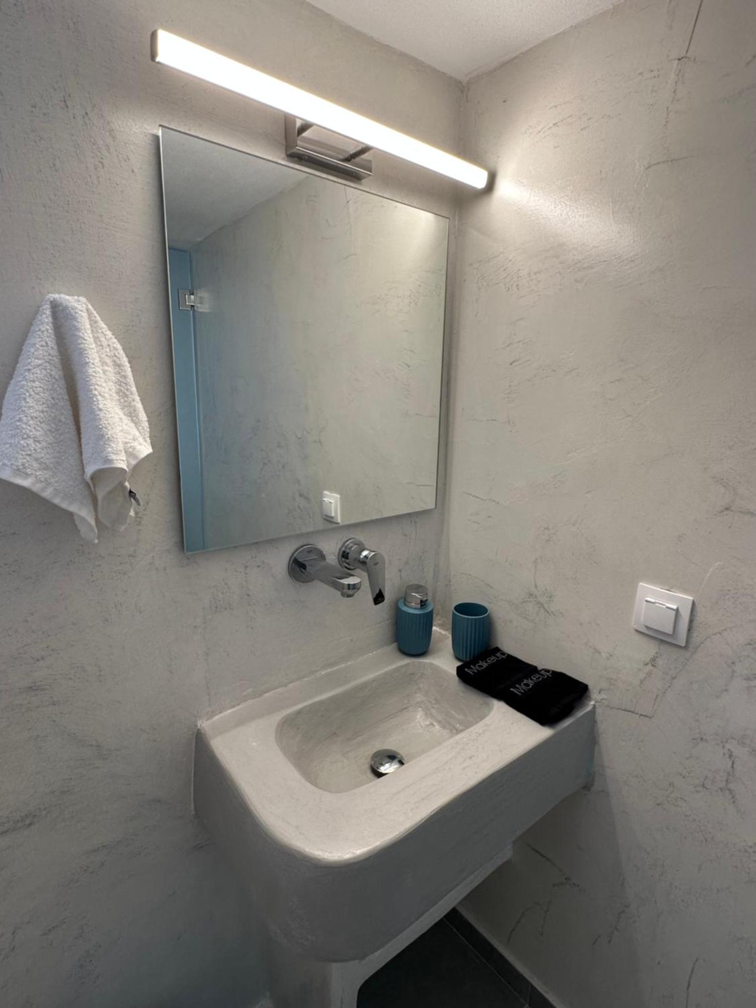 Iakovos' Luxury Penthouse Apartman Tínos Kültér fotó